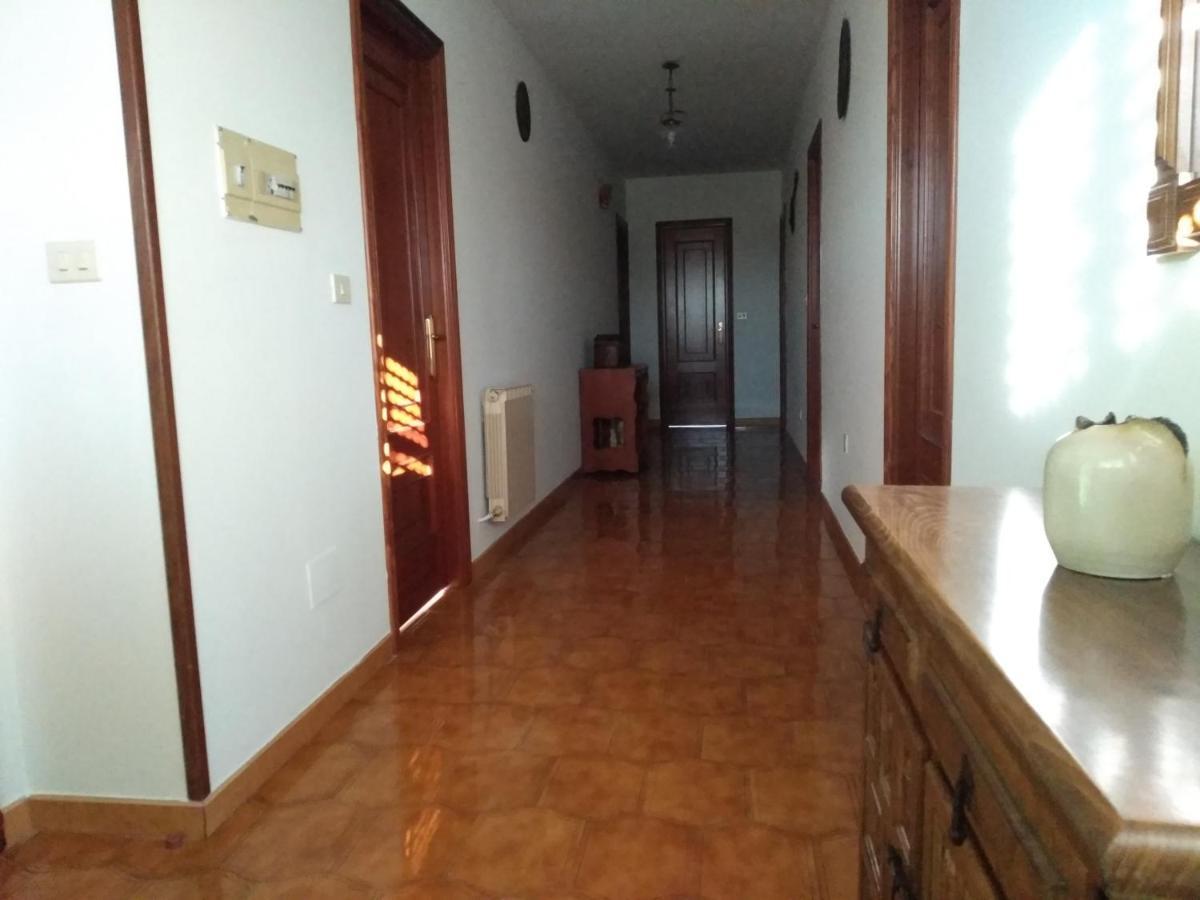 Alojamiento Cerca De Padron Santa María Esterno foto