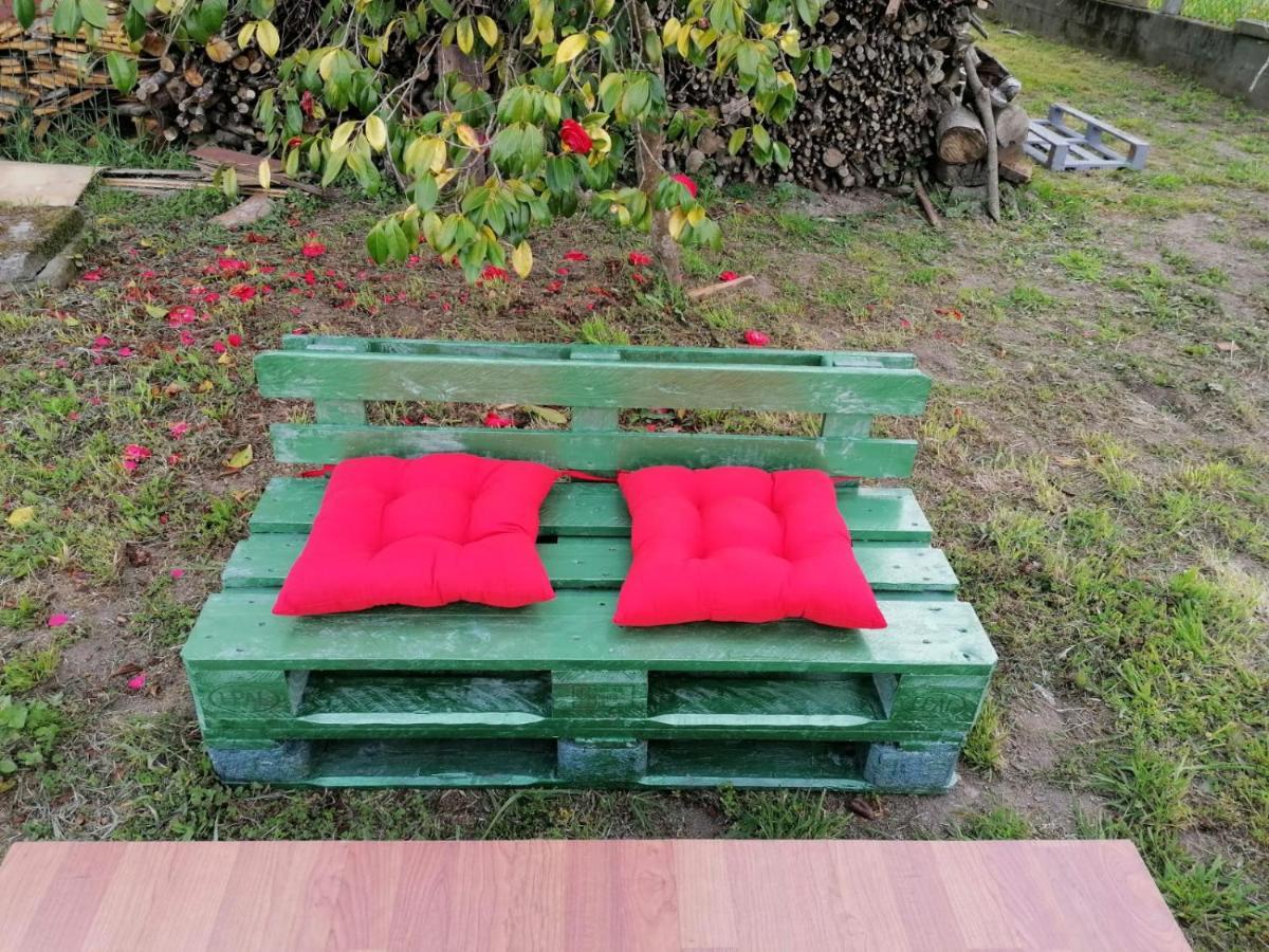 Alojamiento Cerca De Padron Santa María Esterno foto